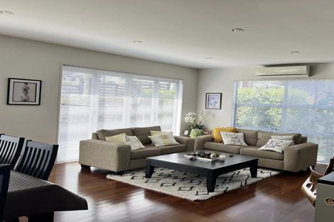 Photo of property in 3 Keating Rise, Northcross, Auckland, 0632