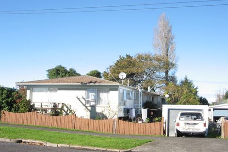 Photo of property in 2/28 Halsey Road, Manurewa, Auckland, 2102