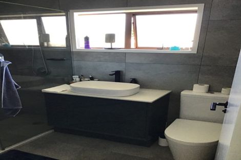 Photo of property in 1/324 Great South Road, Opaheke, Papakura, 2113