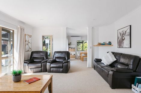 Photo of property in 735 Gloucester Road, Papamoa Beach, Papamoa, 3118