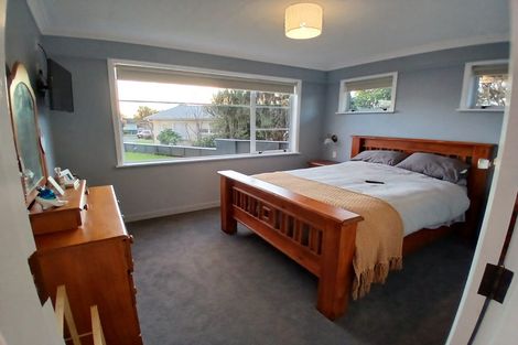 Photo of property in 7 Harlech Street, Levin, 5510