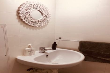 Photo of property in 12b Couldry Street, Eden Terrace, Auckland, 1021