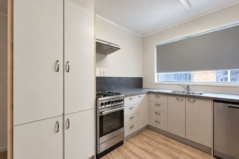 Photo of property in 1/184 Centreway Road, Orewa, 0931