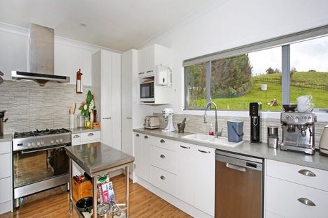 Photo of property in 332a Karaka Road, Karaka, Drury, 2578