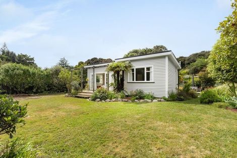 Photo of property in 50 Matai Road, Raumati South, Paraparaumu, 5032