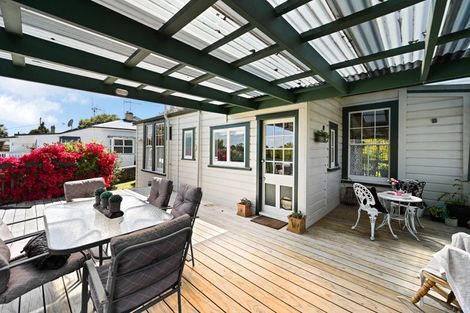 Photo of property in 106 Forest Lake Road, Forest Lake, Hamilton, 3200