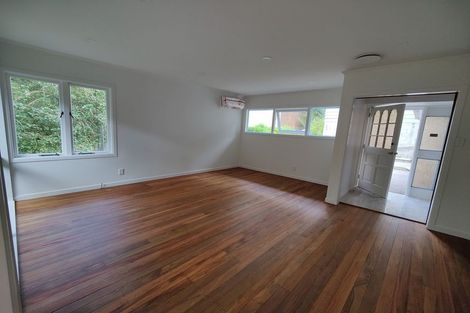 Photo of property in 32 Monarch Avenue, Hillcrest, Auckland, 0627
