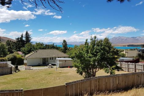 Photo of property in 38 Aorangi Crescent, Lake Tekapo, 7999