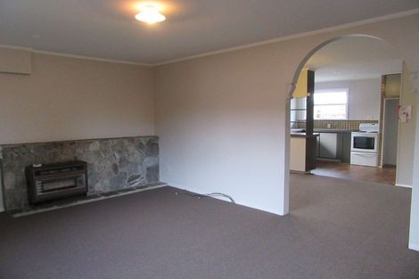 Photo of property in 11 Snell Grove, Clouston Park, Upper Hutt, 5018