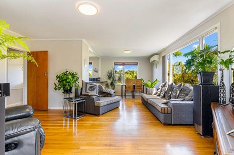 Photo of property in 21 Salem Place, Torbay, Auckland, 0630