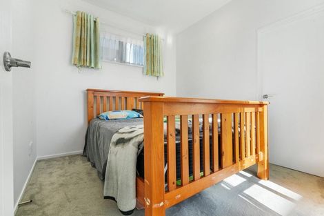 Photo of property in 3 Tumu Road, Papakura, 2110