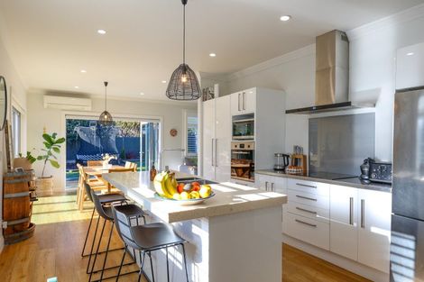 Photo of property in 9 Renwick Place, Nelson South, Nelson, 7010