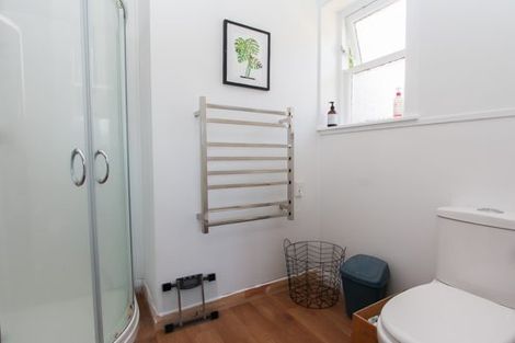 Photo of property in 2 Bains Avenue, Hamilton East, Hamilton, 3216