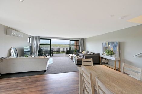 Photo of property in 29b Rannoch Drive, Jacks Point, Queenstown, 9371