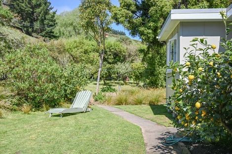 Photo of property in 7 Factory Road, Little Akaloa, 7583