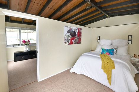 Photo of property in 26 Kawau View Road, Snells Beach, 0920