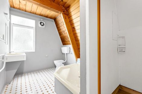 Photo of property in 1 Realm Place, Massey, Auckland, 0614