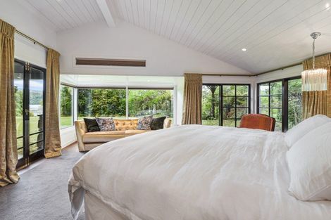 Photo of property in 303 Spencer Road, Lake Tarawera, Rotorua, 3076