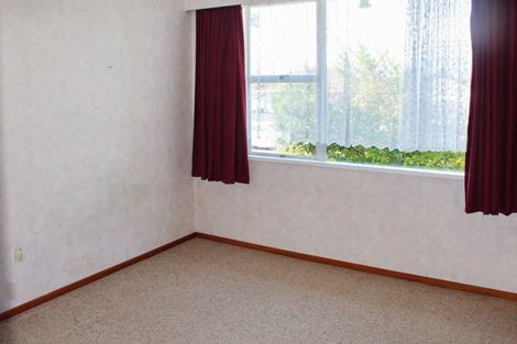 Photo of property in 1 Clyde Crescent, Roslyn, Palmerston North, 4414