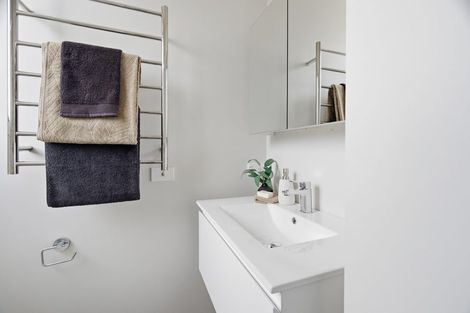 Photo of property in 33 Randolph Street, Woolston, Christchurch, 8062