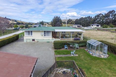 Photo of property in 87 District Road, Palmerston, 9430