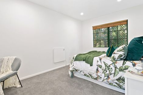 Photo of property in 23 Awhiorangi Promenade, Swanson, Auckland, 0816