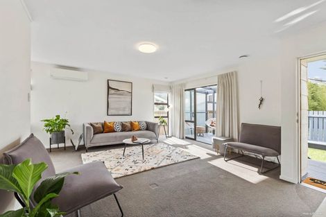 Photo of property in 2/15 Margan Avenue, New Lynn, Auckland, 0600