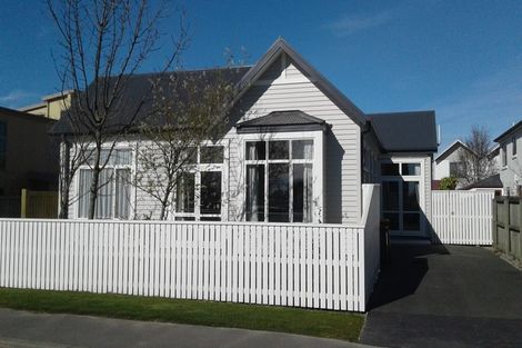 Photo of property in 2/100 Purchas Street, Edgeware, Christchurch, 8013