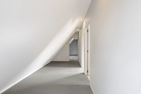 Photo of property in 4 Gould Street, Russell, 0202