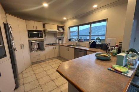 Photo of property in 54 Fairview Place, Te Puke, 3119