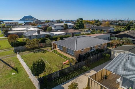 Photo of property in 18 Short Street, Otumoetai, Tauranga, 3110