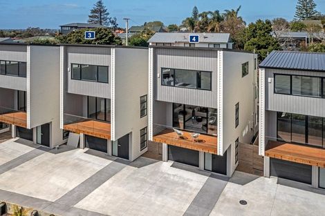 Photo of property in 3/36 Tomo Street, New Lynn, Auckland, 0600