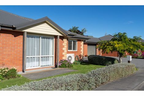 Photo of property in 65c Vagues Road, Northcote, Christchurch, 8052