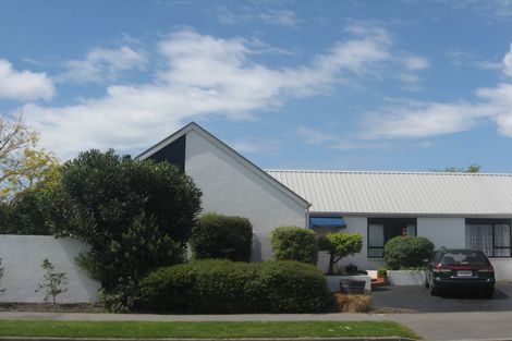 Photo of property in 5 Topaz Place, Bishopdale, Christchurch, 8053