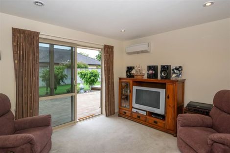 Photo of property in 32 Magnolia Drive, Springlands, Blenheim, 7201