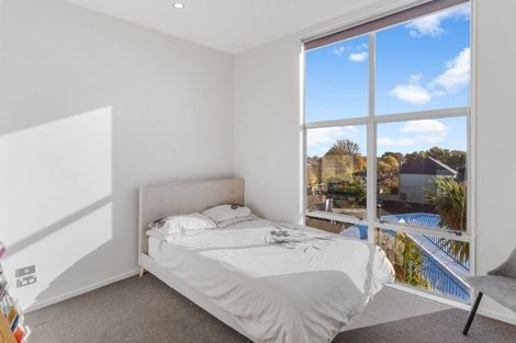 Photo of property in 2/54 Champion Street, Edgeware, Christchurch, 8013