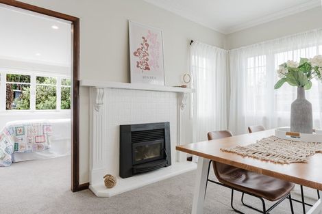 Photo of property in 82 Maeroa Road, Maeroa, Hamilton, 3200