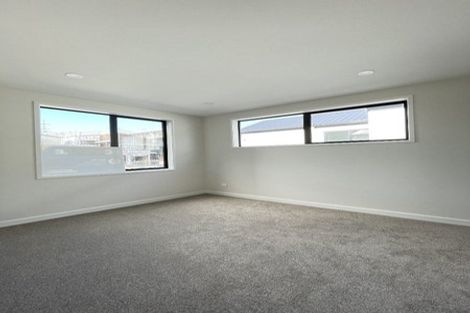 Photo of property in 12 Kea Road, Silverdale, 0932