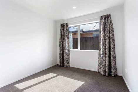Photo of property in 58 Horoeka Street, Russley, Christchurch, 8042