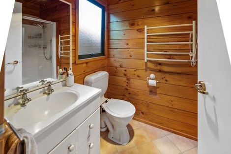 Photo of property in 6a Edward Street, Western Heights, Rotorua, 3015