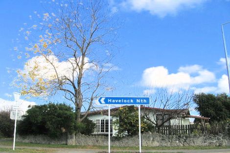 Photo of property in 401 Southampton Street East, Hastings, 4122