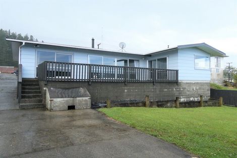 Photo of property in 69 Omapere Street, Dobson, Greymouth, 7805