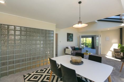 Photo of property in 11d Redwood Crescent, Hurdon, New Plymouth, 4310