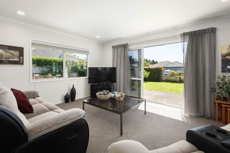 Photo of property in 15 Maniaroa Drive, Katikati, 3129