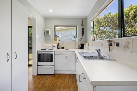 Photo of property in 65a Wainui Road, Raglan, 3225