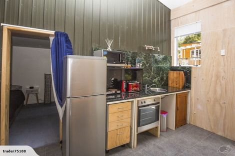 Photo of property in 787 Scenic Drive, Henderson Valley, Auckland, 0612