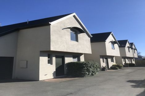 Photo of property in 2/39 Derby Street, St Albans, Christchurch, 8014