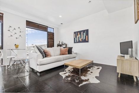 Photo of property in 2c/5 Charlotte Street, Eden Terrace, Auckland, 1021