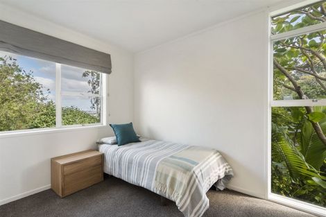Photo of property in 1/33 Castor Bay Road, Castor Bay, Auckland, 0620