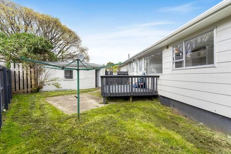 Photo of property in 14 Chantal Place, Red Hill, Papakura, 2110